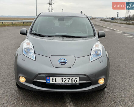 Ниссан Лиф, объемом двигателя 0 л и пробегом 220 тыс. км за 4399 $, фото 7 на Automoto.ua