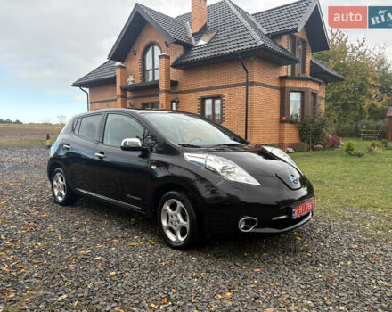 Ниссан Лиф, объемом двигателя 0 л и пробегом 102 тыс. км за 6000 $, фото 1 на Automoto.ua