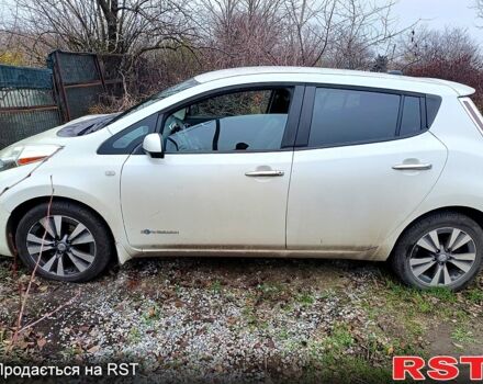 Ниссан Лиф, объемом двигателя 80 л и пробегом 170 тыс. км за 6500 $, фото 5 на Automoto.ua