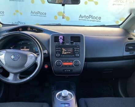 Ниссан Лиф, объемом двигателя 0 л и пробегом 125 тыс. км за 5700 $, фото 24 на Automoto.ua