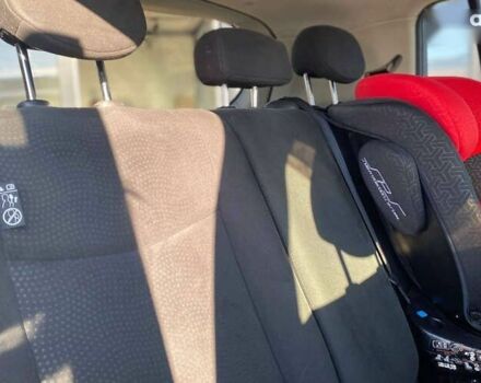 Ніссан Ліф, об'ємом двигуна 0 л та пробігом 122 тис. км за 7700 $, фото 22 на Automoto.ua