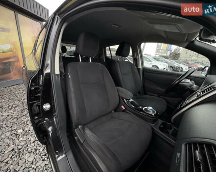 Ниссан Лиф, объемом двигателя 0 л и пробегом 116 тыс. км за 7800 $, фото 31 на Automoto.ua