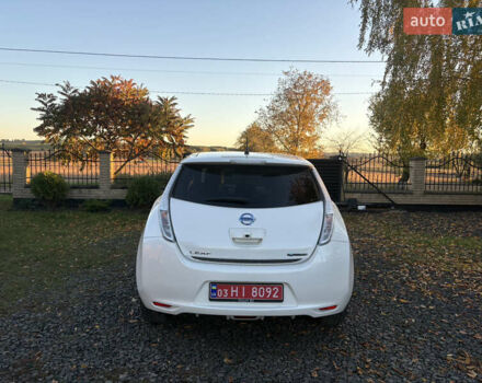 Ниссан Лиф 2014 в Луцке на Automoto.ua Ниссан Лиф, объемом двигателя 0 л и пробегом 117 тыс. км за 6000 $, фото 5 на Automoto.ua