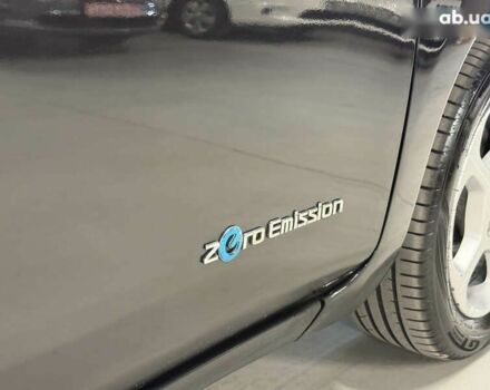 Ниссан Лиф, объемом двигателя 0 л и пробегом 198 тыс. км за 6100 $, фото 27 на Automoto.ua