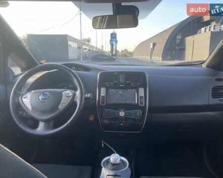 Ніссан Ліф, об'ємом двигуна 0 л та пробігом 110 тис. км за 9500 $, фото 10 на Automoto.ua