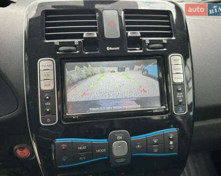 Ниссан Лиф, объемом двигателя 0 л и пробегом 145 тыс. км за 6400 $, фото 10 на Automoto.ua
