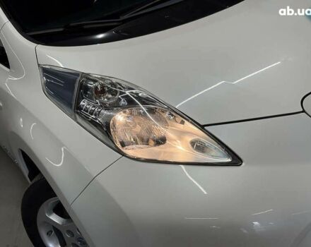 Ниссан Лиф, объемом двигателя 0 л и пробегом 99 тыс. км за 7000 $, фото 4 на Automoto.ua