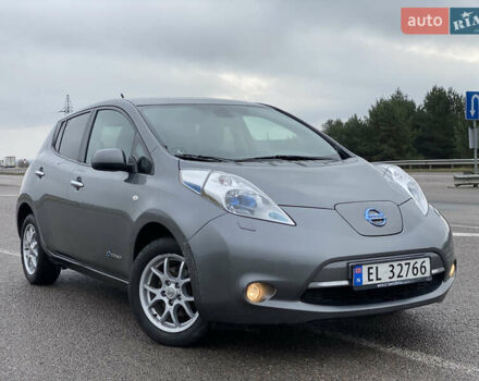 Ниссан Лиф, объемом двигателя 0 л и пробегом 220 тыс. км за 4399 $, фото 10 на Automoto.ua