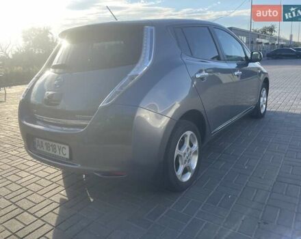 Ніссан Ліф, об'ємом двигуна 0 л та пробігом 110 тис. км за 9500 $, фото 9 на Automoto.ua