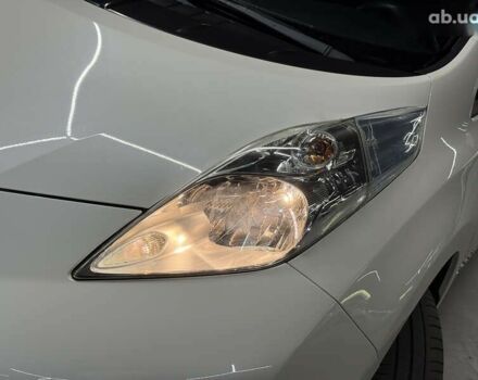 Ниссан Лиф, объемом двигателя 0 л и пробегом 99 тыс. км за 7000 $, фото 6 на Automoto.ua