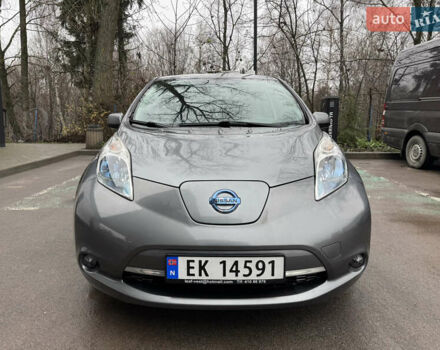 Ниссан Лиф, объемом двигателя 0 л и пробегом 129 тыс. км за 5400 $, фото 1 на Automoto.ua