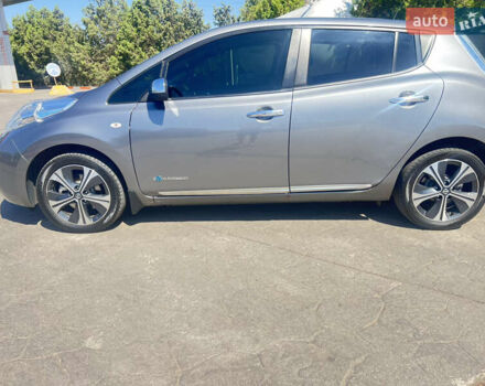 Ніссан Ліф, об'ємом двигуна 0 л та пробігом 134 тис. км за 7500 $, фото 5 на Automoto.ua