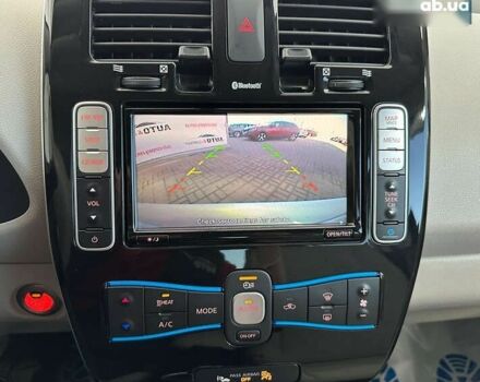 Ниссан Лиф, объемом двигателя 0 л и пробегом 96 тыс. км за 6750 $, фото 21 на Automoto.ua