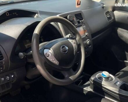 Ниссан Лиф, объемом двигателя 0 л и пробегом 106 тыс. км за 6990 $, фото 12 на Automoto.ua