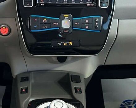 Ниссан Лиф, объемом двигателя 0 л и пробегом 96 тыс. км за 6750 $, фото 17 на Automoto.ua