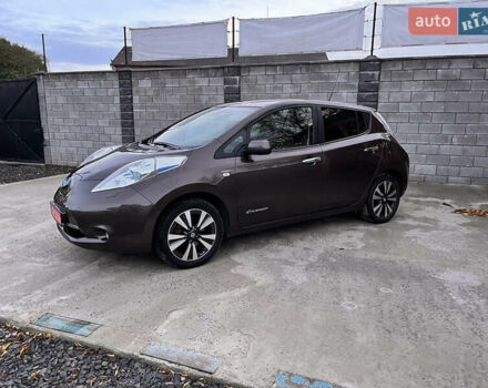 Ниссан Лиф, объемом двигателя 0 л и пробегом 117 тыс. км за 8300 $, фото 1 на Automoto.ua