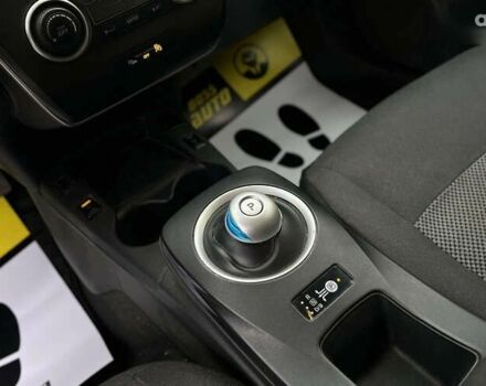 Ниссан Лиф, объемом двигателя 0 л и пробегом 165 тыс. км за 7800 $, фото 13 на Automoto.ua