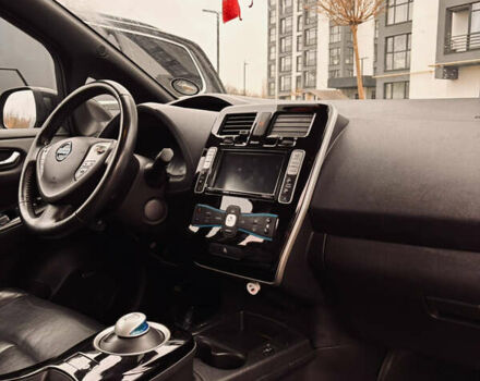 Ніссан Ліф, об'ємом двигуна 0 л та пробігом 106 тис. км за 7500 $, фото 3 на Automoto.ua