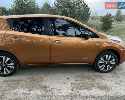 Ниссан Лиф, объемом двигателя 0 л и пробегом 102 тыс. км за 7500 $, фото 6 на Automoto.ua