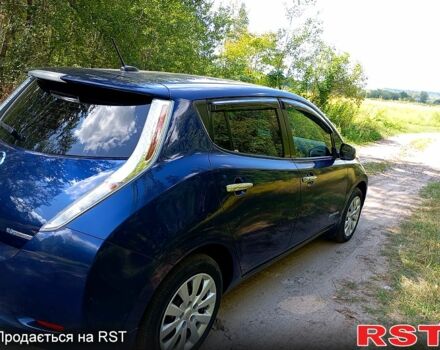 Ниссан Лиф, объемом двигателя 80 л и пробегом 105 тыс. км за 9750 $, фото 3 на Automoto.ua