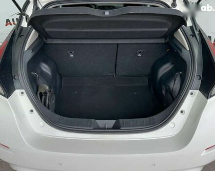 Ніссан Ліф, об'ємом двигуна 0 л та пробігом 115 тис. км за 12150 $, фото 4 на Automoto.ua