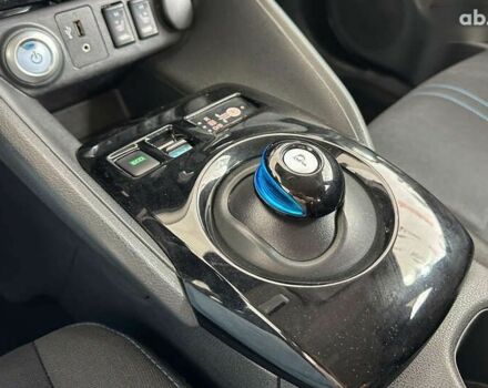 Ниссан Лиф, объемом двигателя 0 л и пробегом 115 тыс. км за 12150 $, фото 17 на Automoto.ua