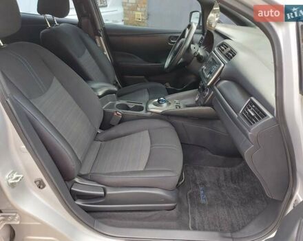 Ниссан Лиф, объемом двигателя 0 л и пробегом 77 тыс. км за 12800 $, фото 26 на Automoto.ua