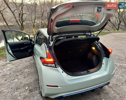 Ніссан Ліф, об'ємом двигуна 0 л та пробігом 130 тис. км за 11888 $, фото 26 на Automoto.ua
