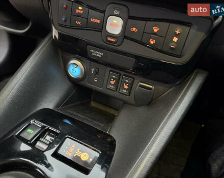 Ніссан Ліф, об'ємом двигуна 0 л та пробігом 130 тис. км за 11888 $, фото 44 на Automoto.ua