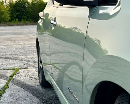 Ниссан Лиф, объемом двигателя 0.11 л и пробегом 136 тыс. км за 11800 $, фото 7 на Automoto.ua