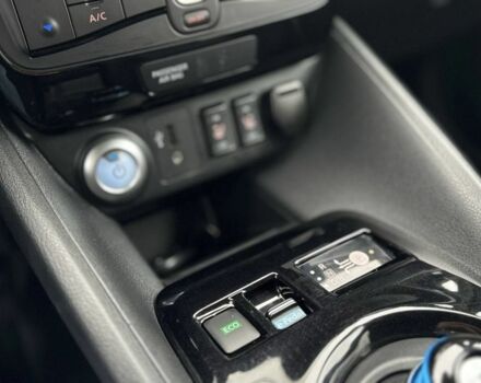 Ниссан Лиф, объемом двигателя 0 л и пробегом 99 тыс. км за 11990 $, фото 13 на Automoto.ua