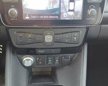 Ниссан Лиф, объемом двигателя 0 л и пробегом 115 тыс. км за 10900 $, фото 13 на Automoto.ua