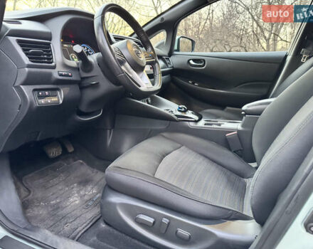 Ніссан Ліф, об'ємом двигуна 0 л та пробігом 130 тис. км за 11888 $, фото 23 на Automoto.ua