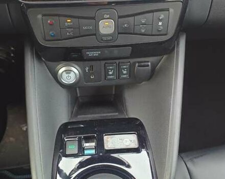 Ниссан Лиф, объемом двигателя 0 л и пробегом 115 тыс. км за 10900 $, фото 10 на Automoto.ua