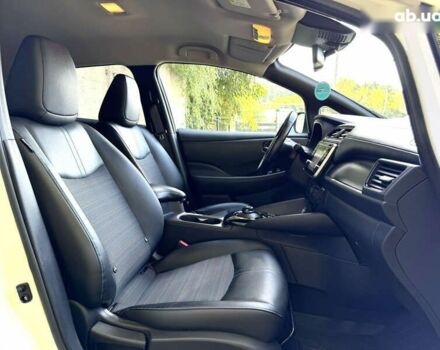 Ніссан Ліф, об'ємом двигуна 0 л та пробігом 117 тис. км за 13999 $, фото 2 на Automoto.ua