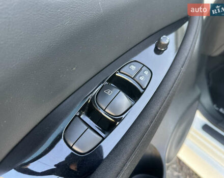 Ниссан Лиф, объемом двигателя 0 л и пробегом 132 тыс. км за 12200 $, фото 55 на Automoto.ua