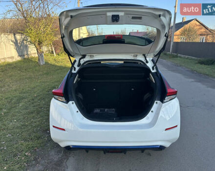 Ниссан Лиф, объемом двигателя 0 л и пробегом 132 тыс. км за 12200 $, фото 33 на Automoto.ua