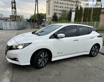 Ниссан Лиф, объемом двигателя 0 л и пробегом 68 тыс. км за 17500 $, фото 1 на Automoto.ua