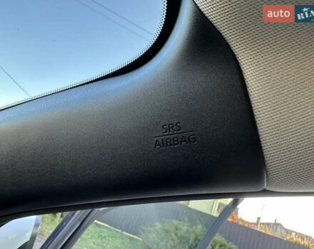 Ниссан Лиф, объемом двигателя 0 л и пробегом 132 тыс. км за 12200 $, фото 50 на Automoto.ua