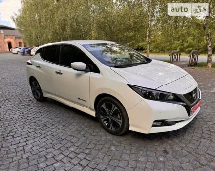 Ниссан Лиф, объемом двигателя 0 л и пробегом 101 тыс. км за 13900 $, фото 6 на Automoto.ua