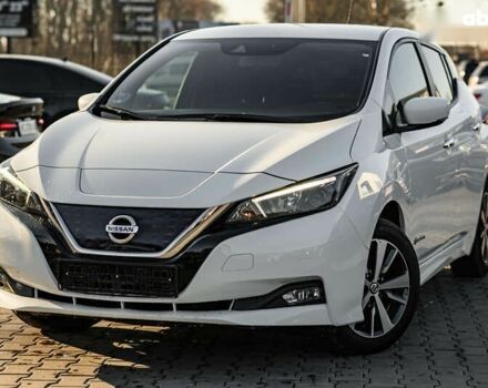 Ніссан Ліф, об'ємом двигуна 0 л та пробігом 49 тис. км за 12490 $, фото 1 на Automoto.ua