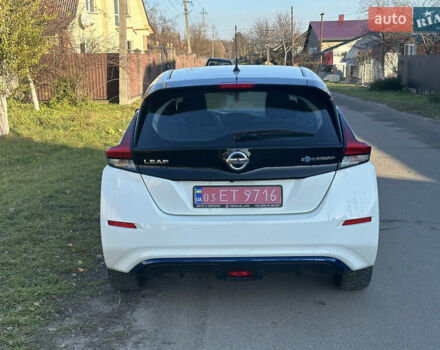 Ниссан Лиф, объемом двигателя 0 л и пробегом 132 тыс. км за 12200 $, фото 10 на Automoto.ua