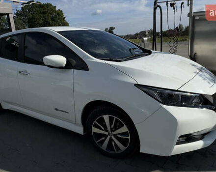 Ниссан Лиф, объемом двигателя 0 л и пробегом 92 тыс. км за 12900 $, фото 12 на Automoto.ua