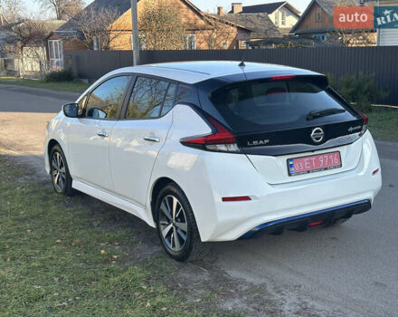 Ниссан Лиф, объемом двигателя 0 л и пробегом 132 тыс. км за 12200 $, фото 12 на Automoto.ua