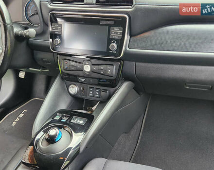 Ниссан Лиф, объемом двигателя 0 л и пробегом 92 тыс. км за 12900 $, фото 19 на Automoto.ua