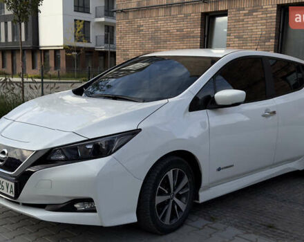 Ниссан Лиф, объемом двигателя 0 л и пробегом 92 тыс. км за 12900 $, фото 2 на Automoto.ua