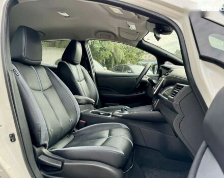 Ниссан Лиф, объемом двигателя 0 л и пробегом 50 тыс. км за 16500 $, фото 2 на Automoto.ua