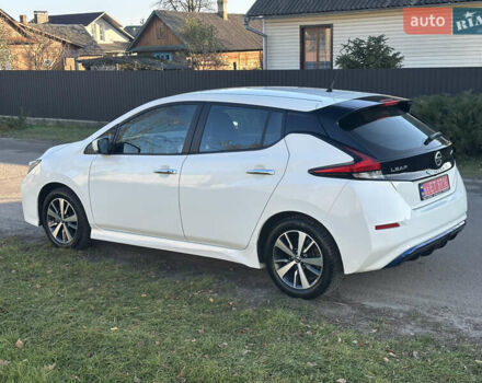 Ниссан Лиф, объемом двигателя 0 л и пробегом 132 тыс. км за 12200 $, фото 13 на Automoto.ua