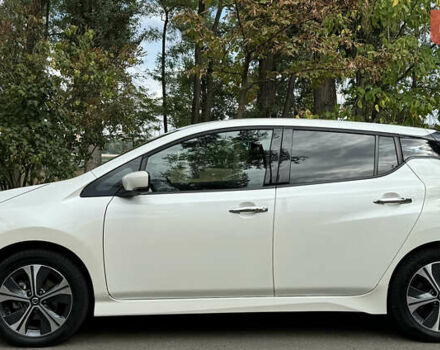 Ниссан Лиф, объемом двигателя 0 л и пробегом 33 тыс. км за 17300 $, фото 2 на Automoto.ua