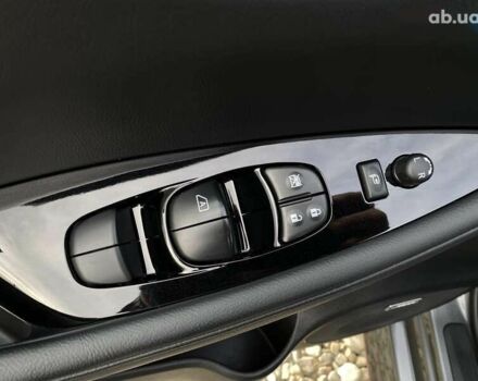 Ніссан Ліф, об'ємом двигуна 0 л та пробігом 105 тис. км за 16300 $, фото 24 на Automoto.ua